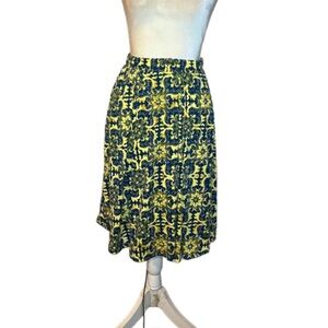 ⭐️LuLaRoe Floral Yellow and Blue Skirt